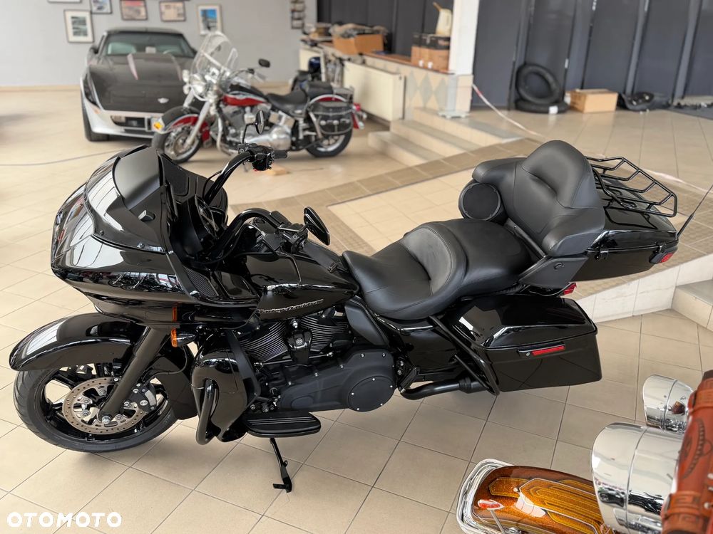 Harley-Davidson Touring Road Glide - 3