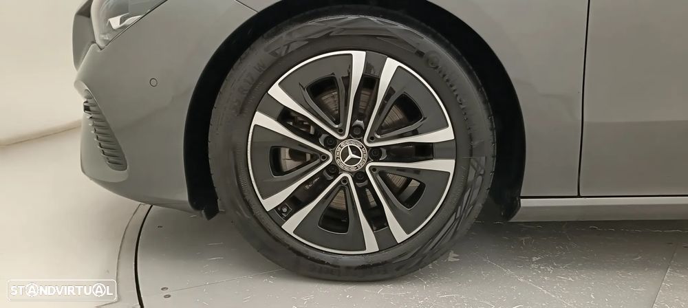 Mercedes-Benz CLA 180 - 17