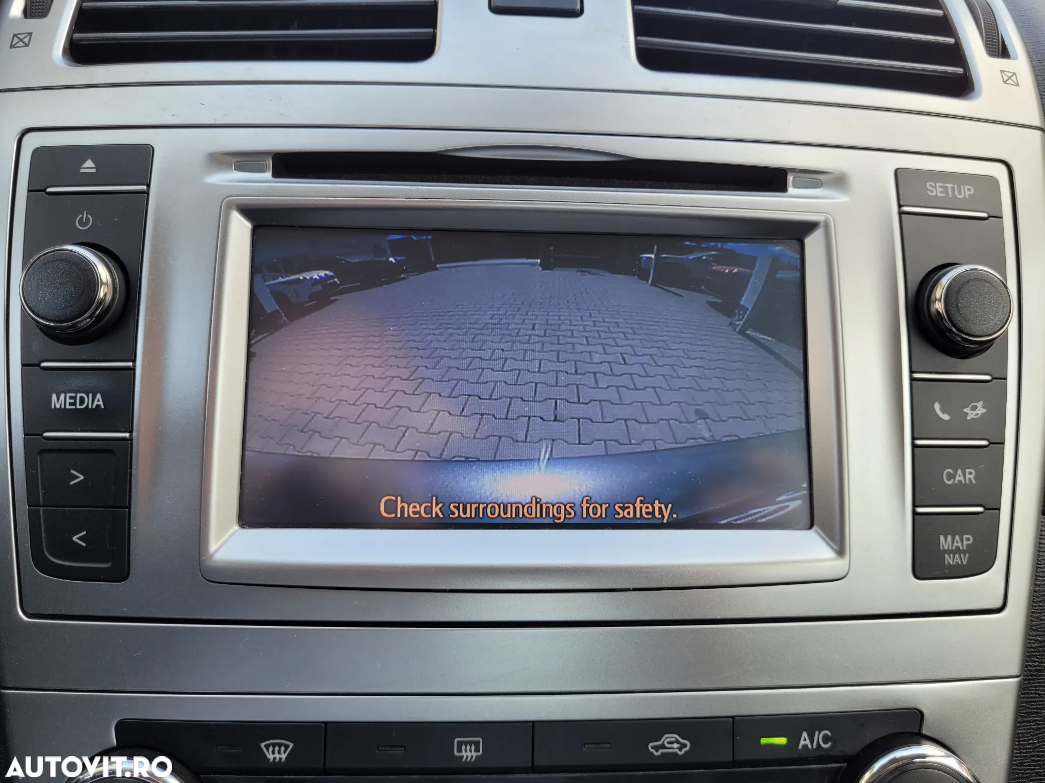 Toyota Avensis 1.8 Multidrive S Elegance - 19