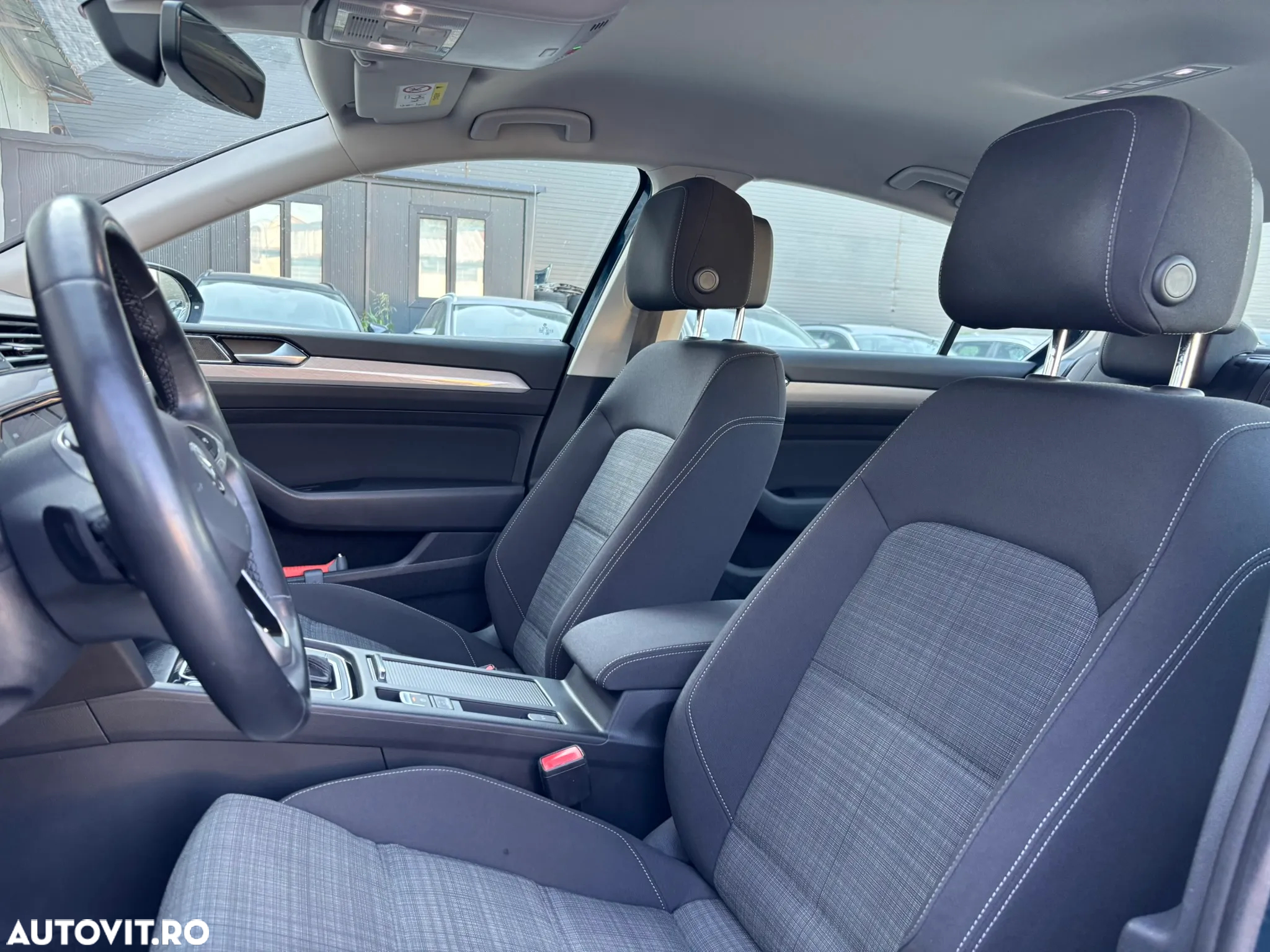 Volkswagen Passat 1.5 TSI ACT DSG Comfortline - 19