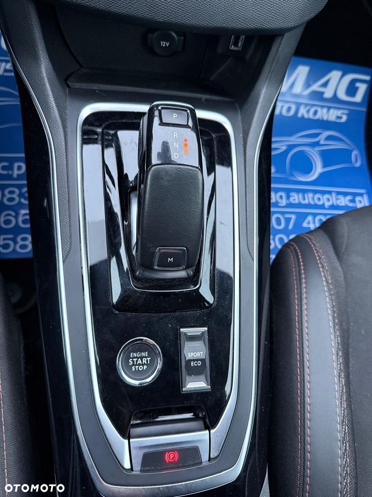 Peugeot 308 1.2 PureTech GT S&S EAT8 - 26