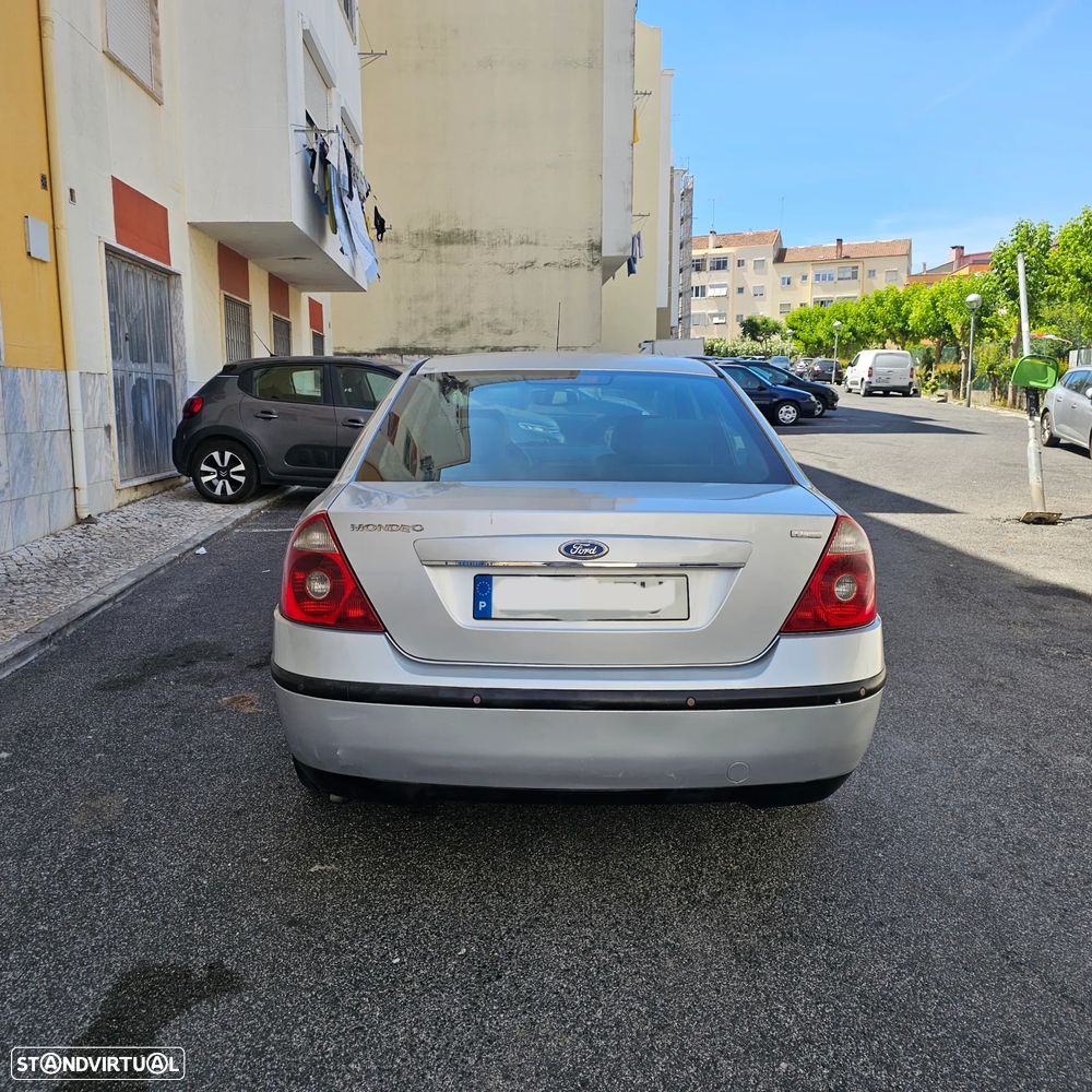 Ford Mondeo 2.0 TDCI Trend - 6