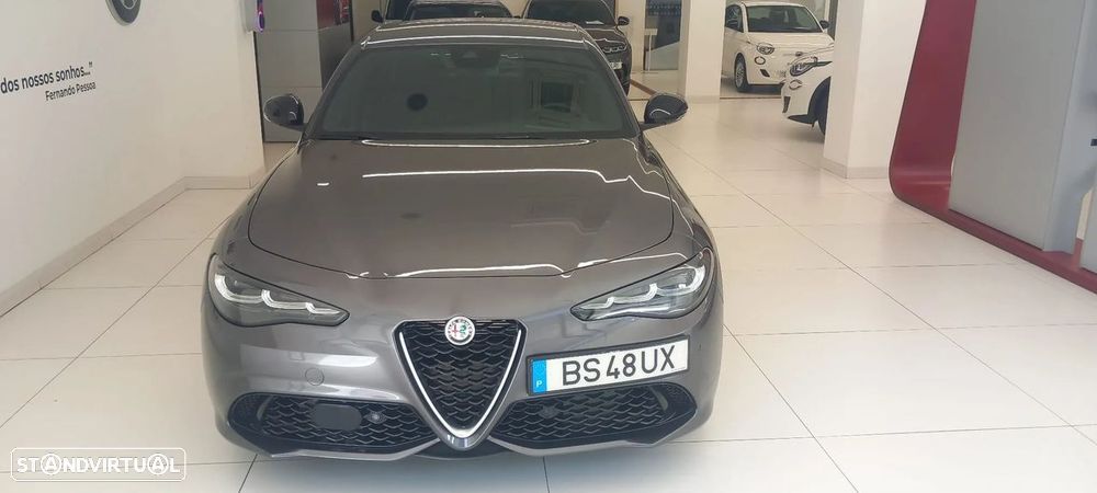 Alfa Romeo Giulia 2.2 D TI Q4 AT8 - 2