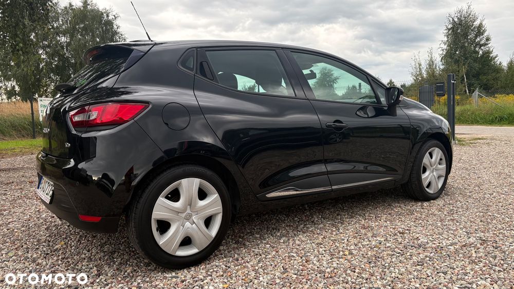 Renault Clio TCe 90 Dynamique - 11