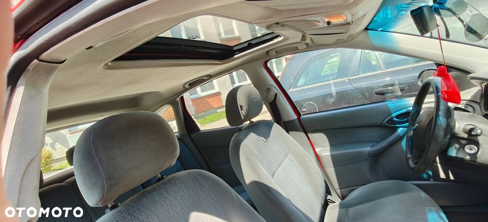 Ford Focus 1.4 Ambiente - 7