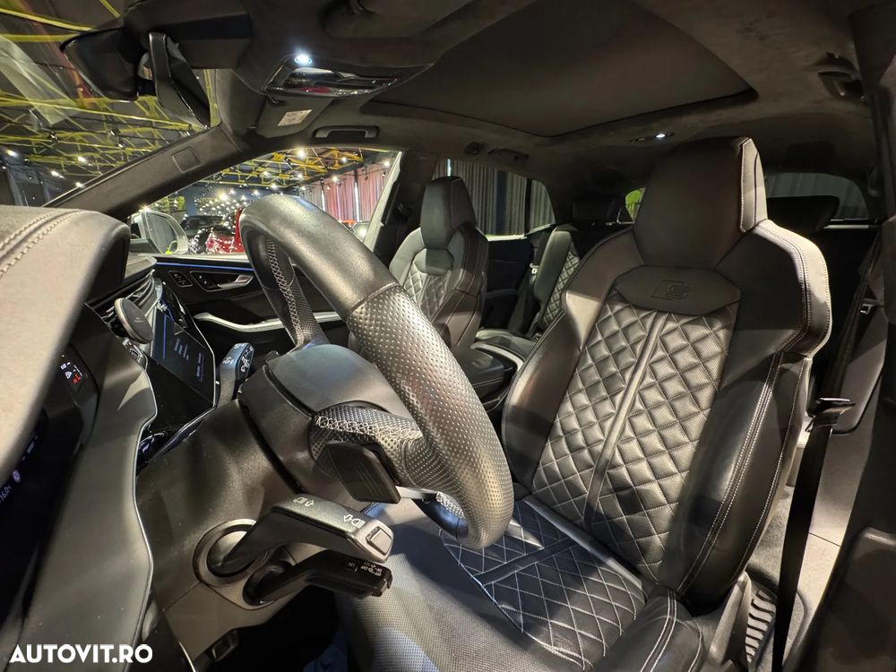 Audi SQ8 4.0 TFSI quattro Tiptronic - 14