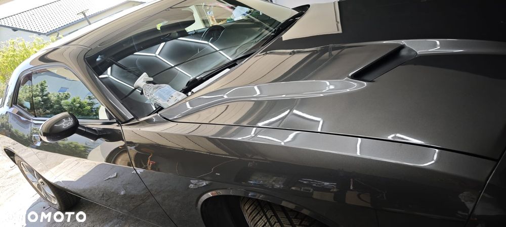 Dodge Challenger 3.6 SXT Plus - 10