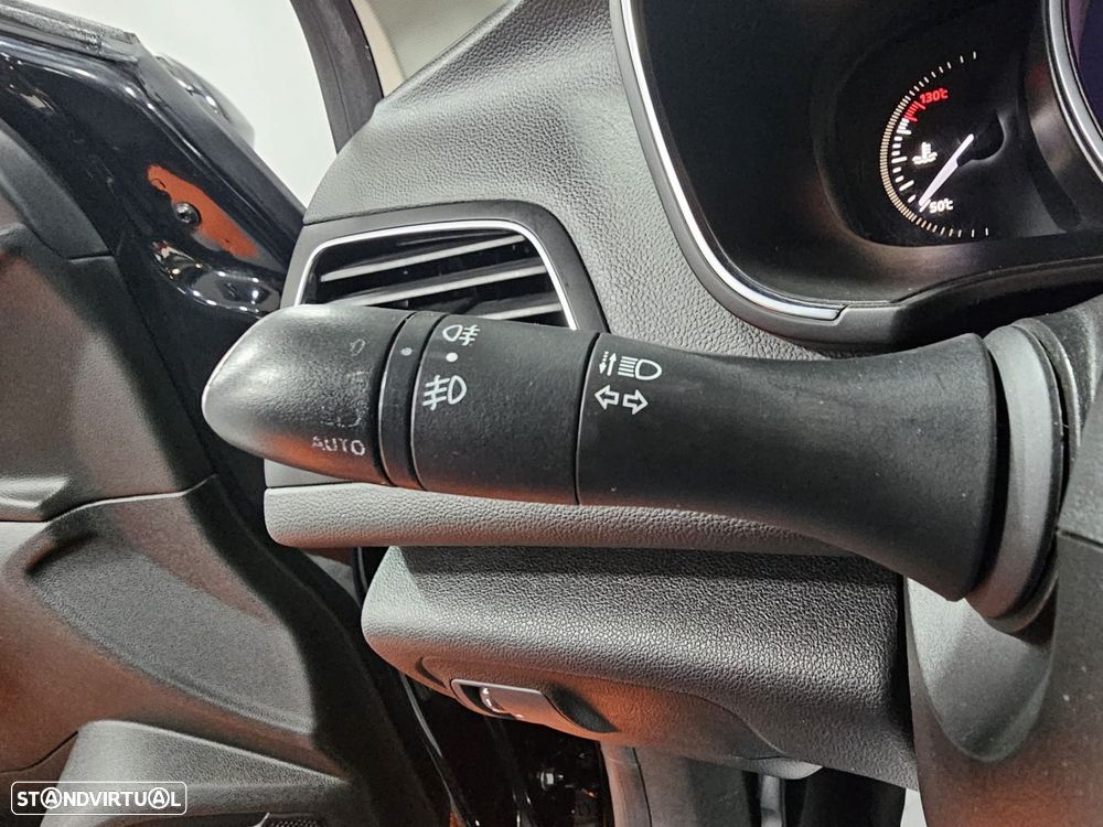 Renault Mégane 1.5 Blue dCi Intens - 17