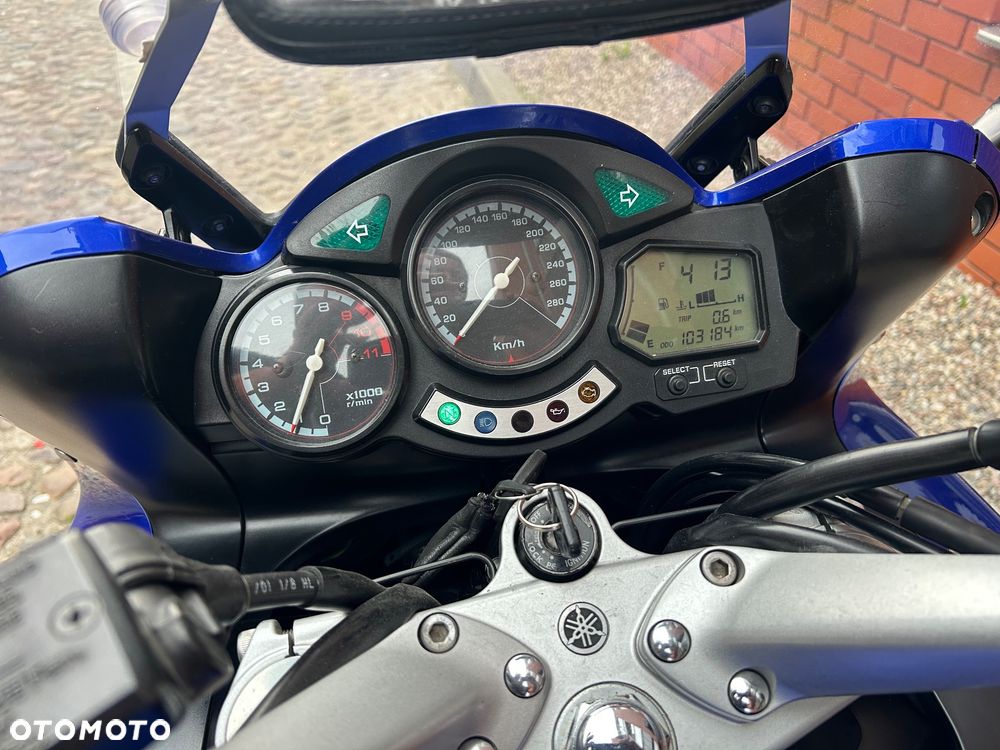 Yamaha FJR - 30