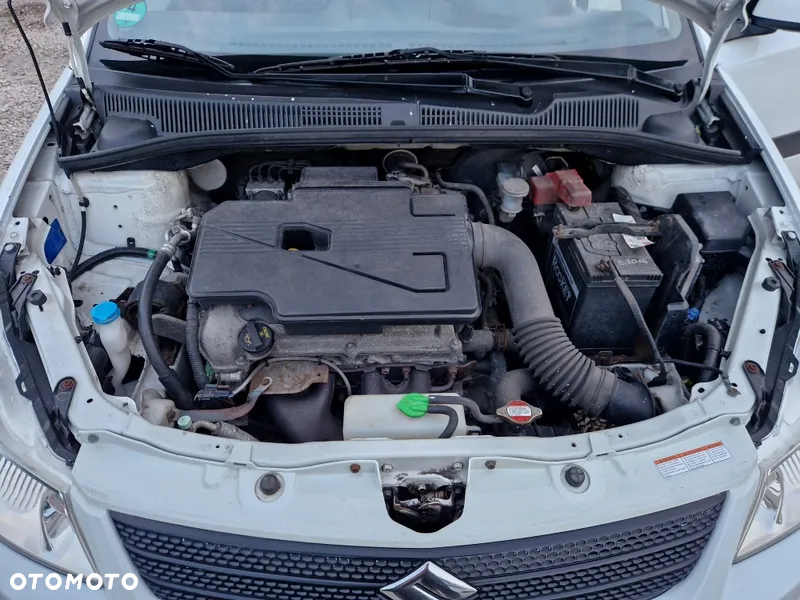Suzuki SX4 1.6 GS / Premium - 14