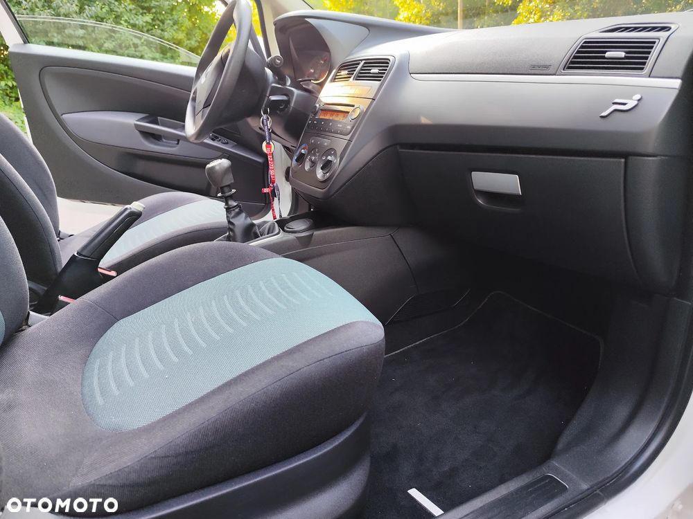 Fiat Grande Punto 1.4 8V Emotion - 16