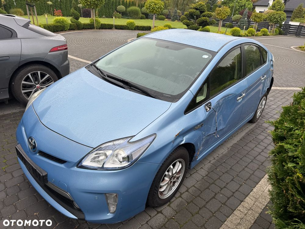 Toyota Prius Plug-in 1.8 HSD Prestige - 30