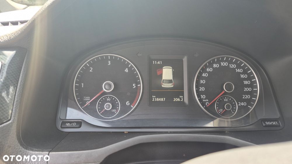 Volkswagen Caddy - 10