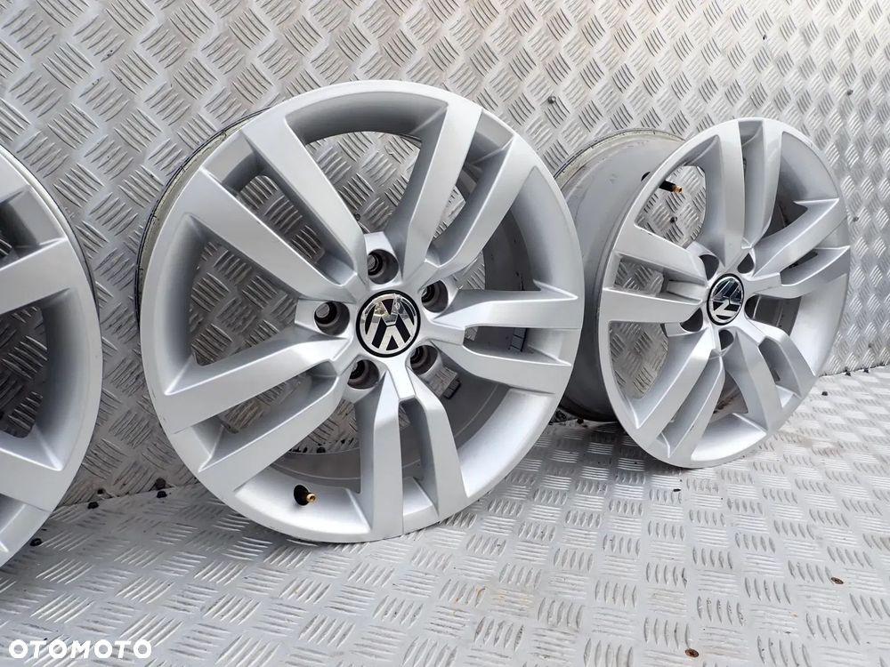 FELGI ALUMINIOWE VW TIGUAN 6,5X16 ET33 5N0601025R - 3