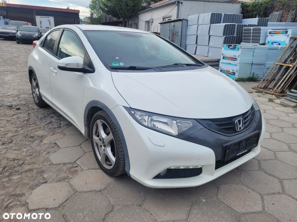 Honda Civic 1.6 i-DTEC Style Edition - 3