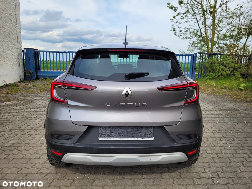 Renault Captur TCe Mild Hybrid 140 EDC GPF EVOLUTION - 17