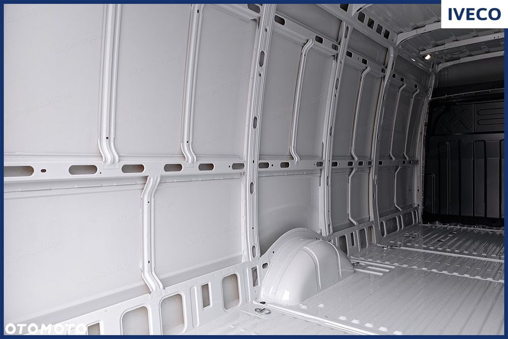 Iveco Daily 35S18 16m3 L4H2 180KM - 10