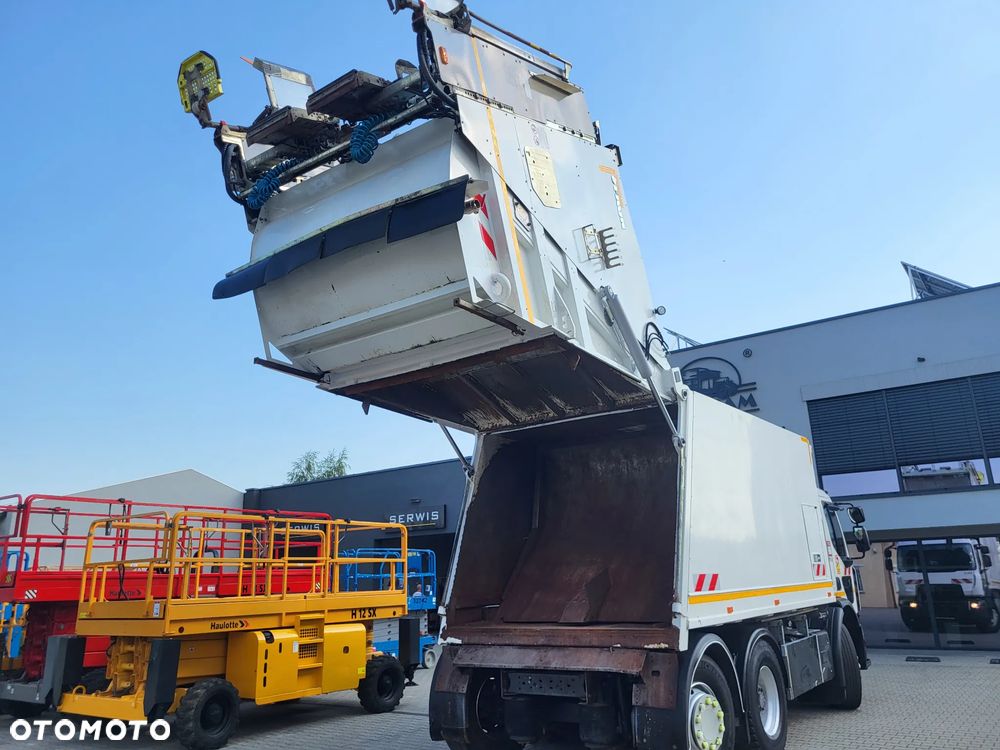 Renault D WIDE D26 - 11