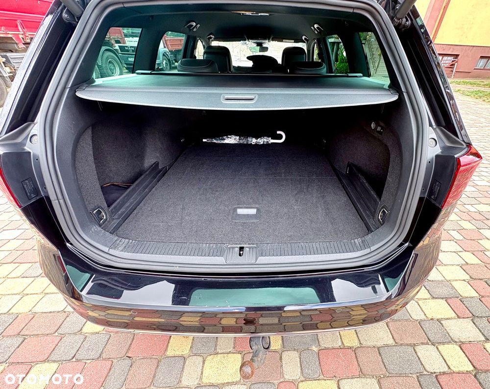 Volkswagen Passat 2.0 TDI SCR Comfortline DSG - 23