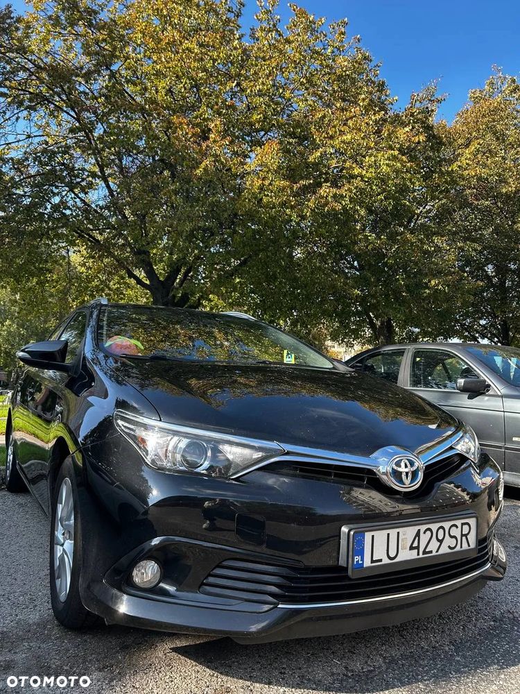 Toyota Auris - 16
