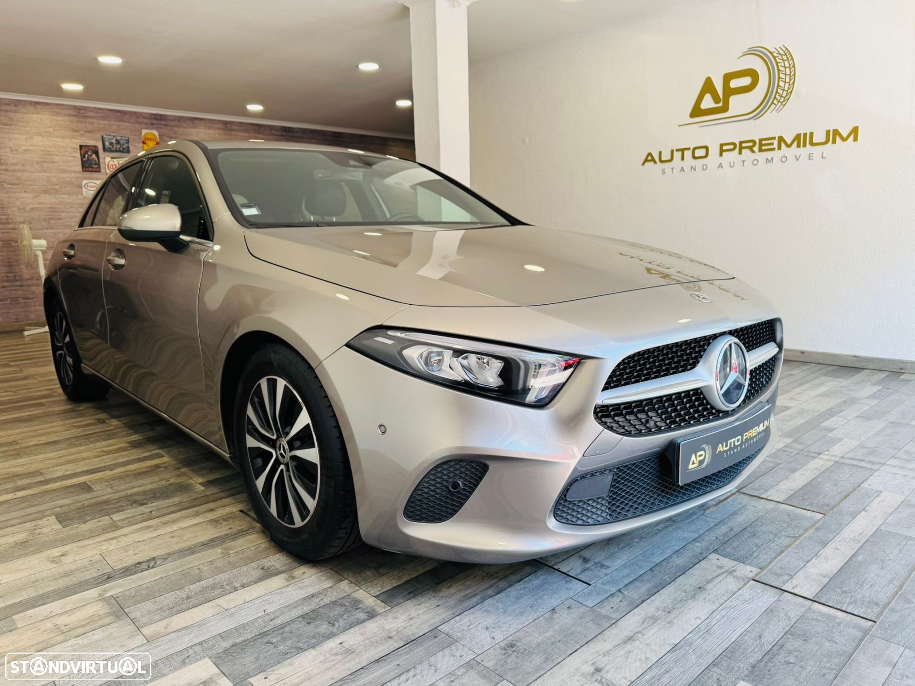 Mercedes-Benz A 200 Style Plus - 1