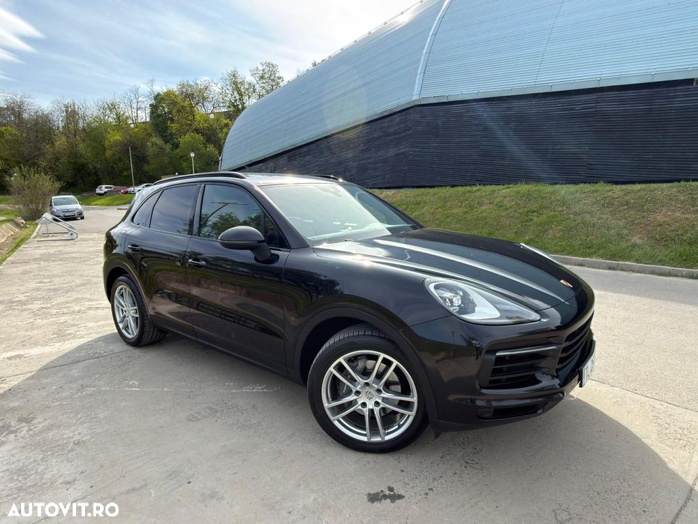 Porsche Cayenne - 3