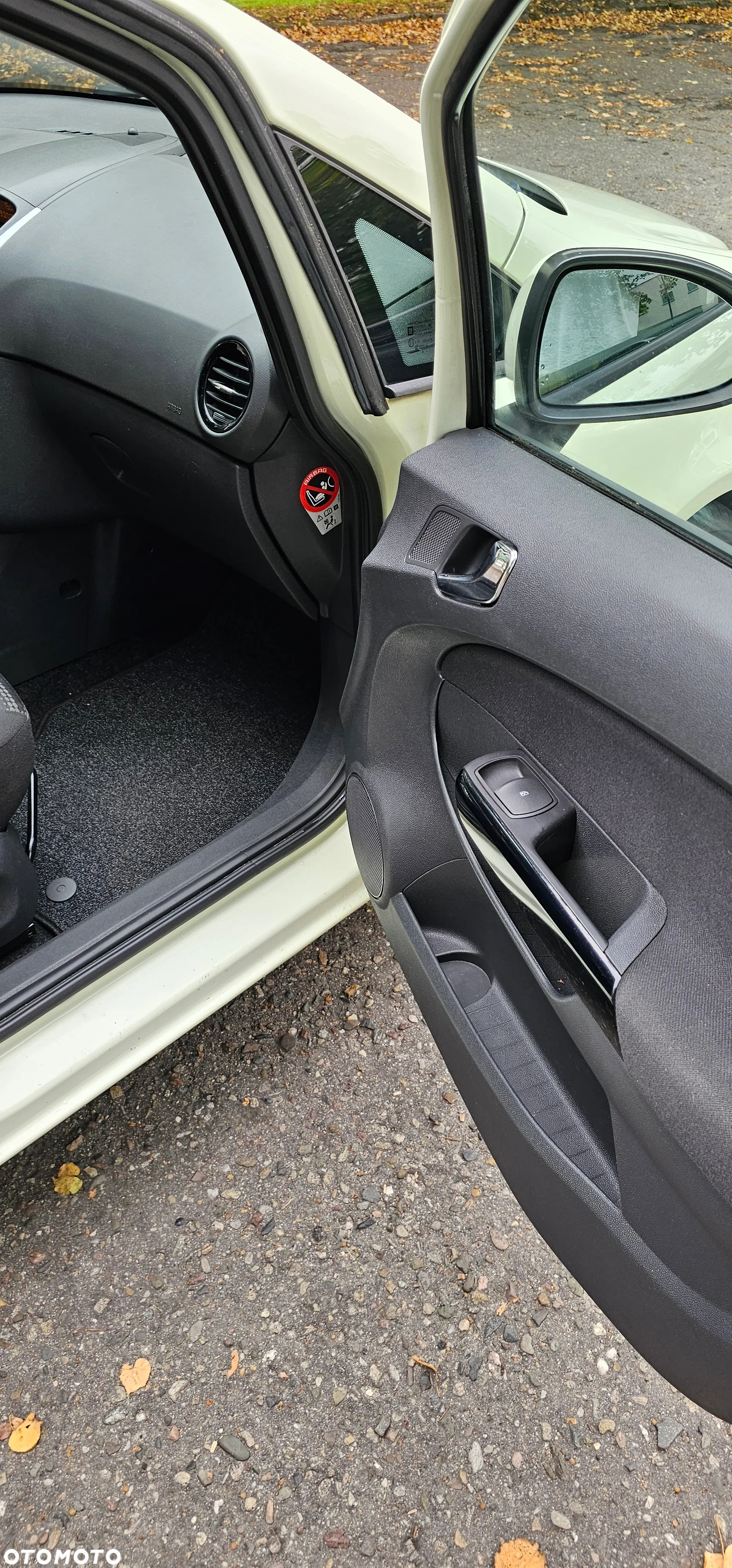 Opel Corsa 1.2 16V 111 - 31