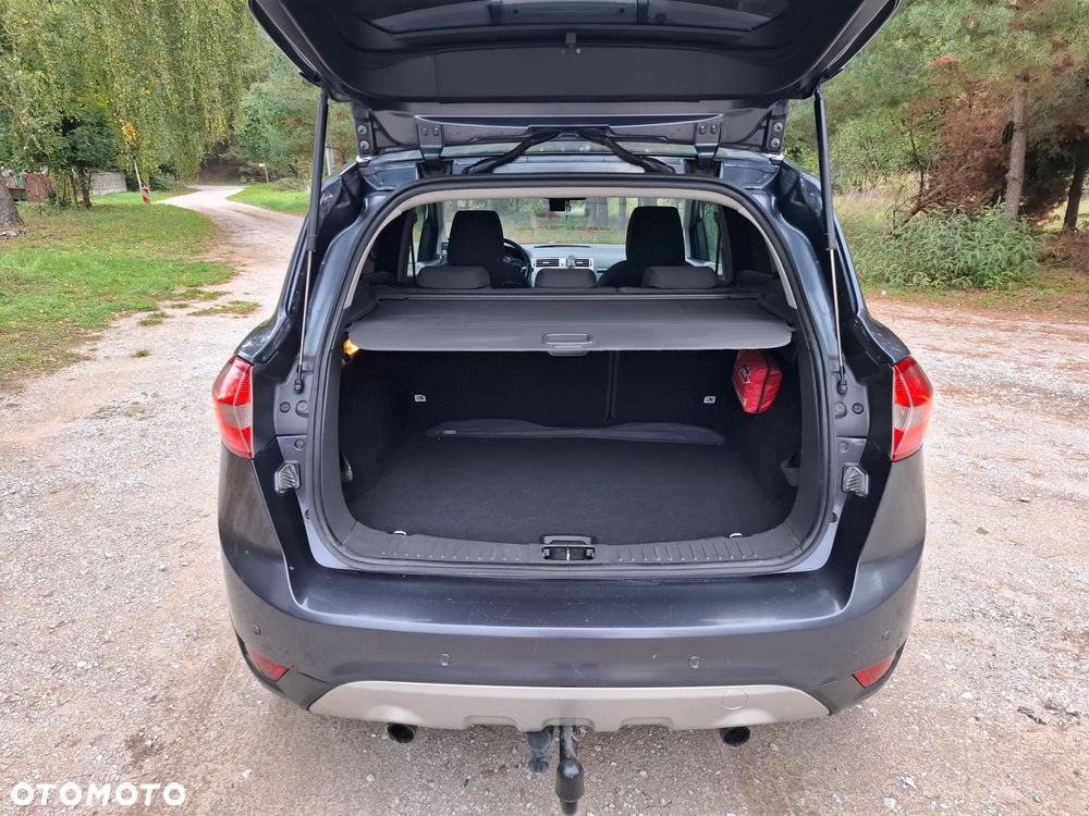 Ford Kuga - 11