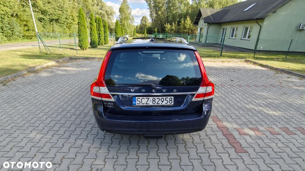 Volvo V70 D2 Momentum - 3