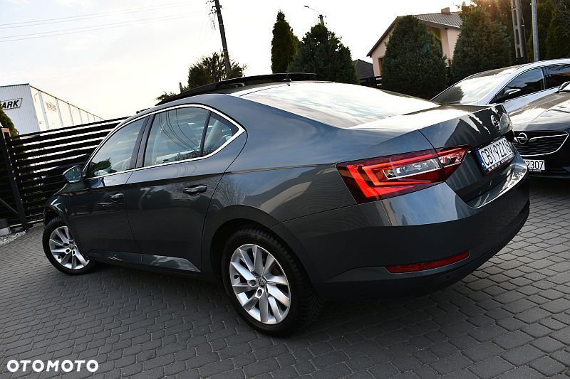 Skoda Superb 1.5 TSI ACT Style - 3