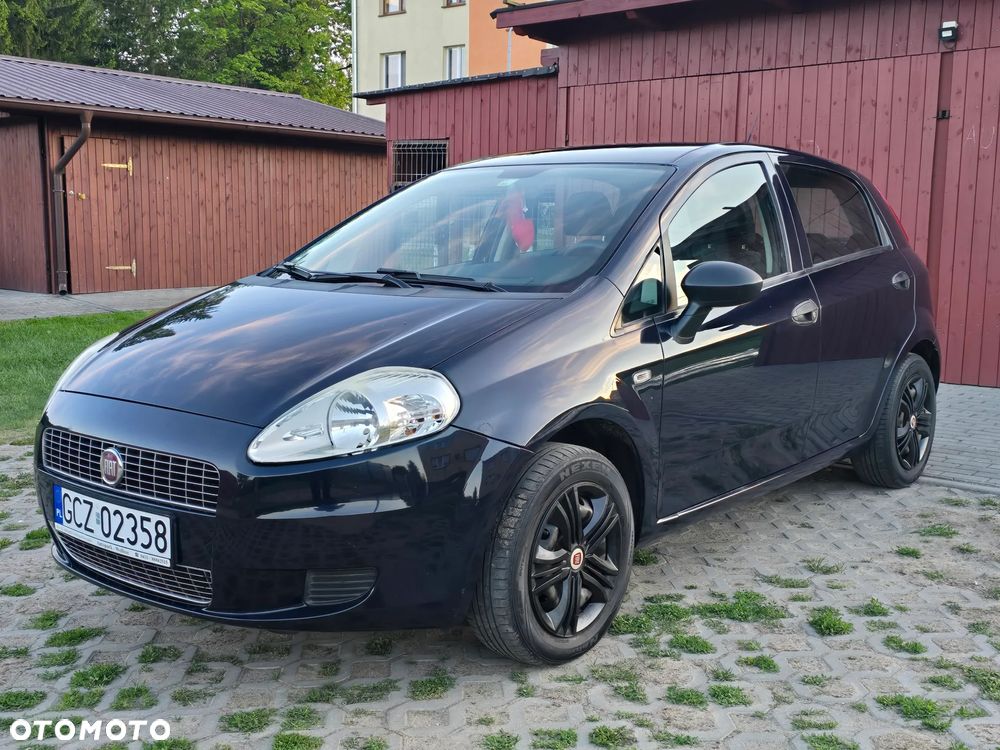 Fiat Grande Punto - 13