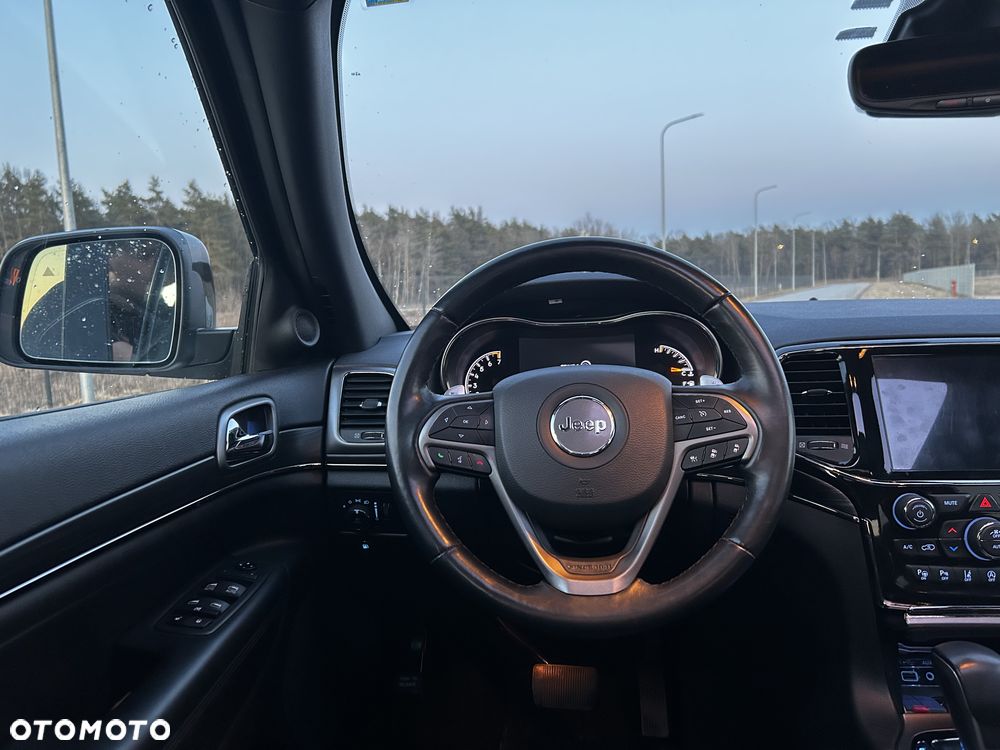 Jeep Grand Cherokee 3.6 V6 Overland Summit - 22
