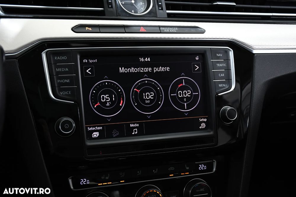 Volkswagen Passat Alltrack - 19