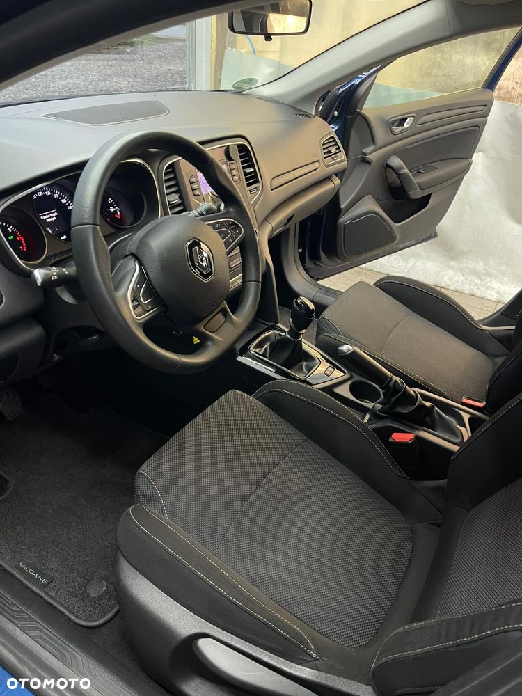 Renault Megane ENERGY TCe 100 INTENS - 19
