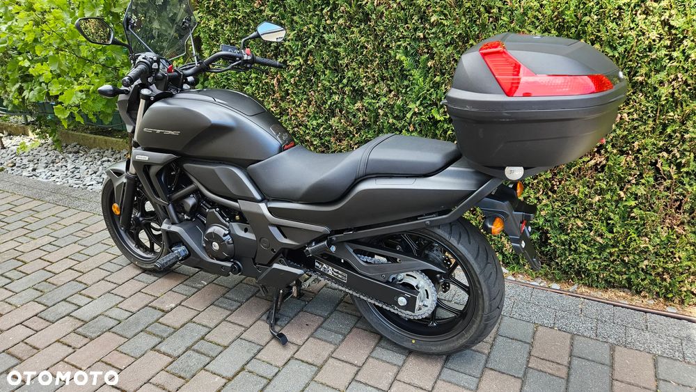 Honda CTX - 6