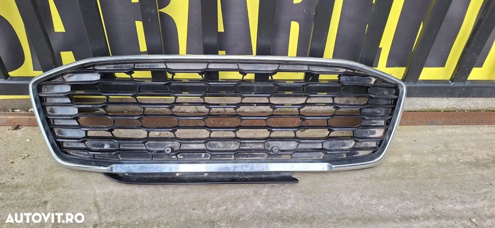 Grila centrala radiator Ford Puma an 2019-2022 cod L1TB-8B271-B - 1