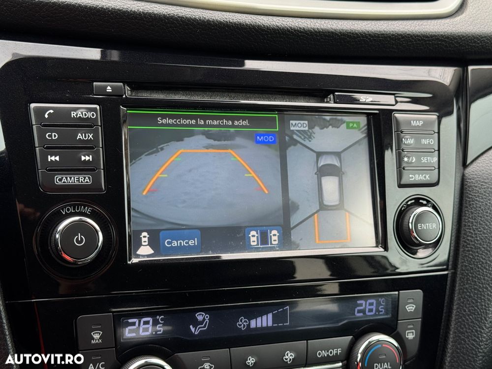 Nissan Qashqai 1.6 DCI Start/Stop Tekna - 29