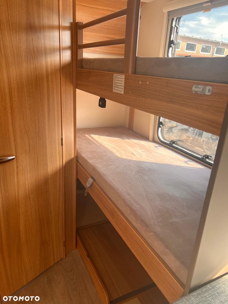 Caravelair - 18