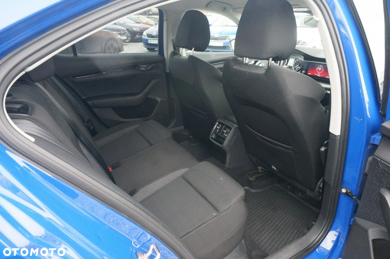 Skoda Octavia 2.0 TDI Ambition - 33