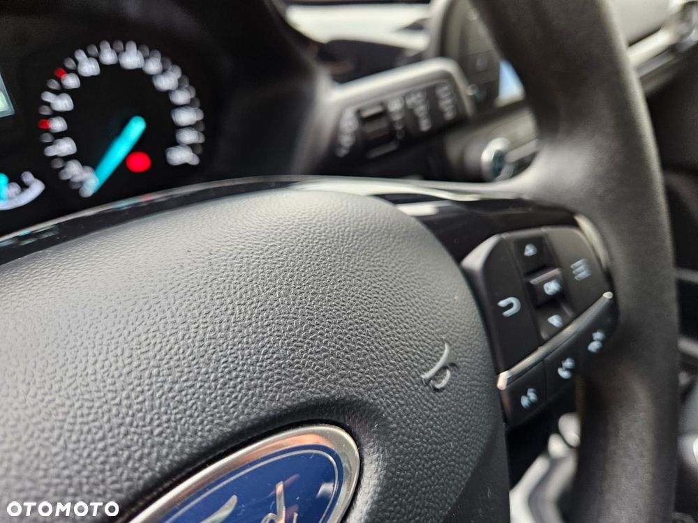 Ford Fiesta 1.1 S&S TREND - 12