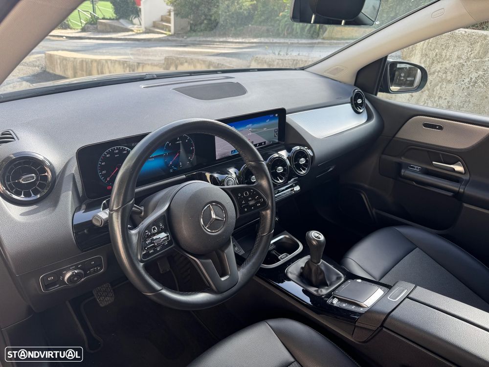 Mercedes-Benz B 180 d Style - 14