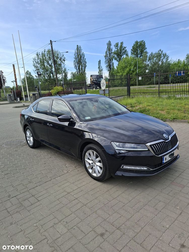 Skoda Superb 2.0 TSI L&K DSG - 22