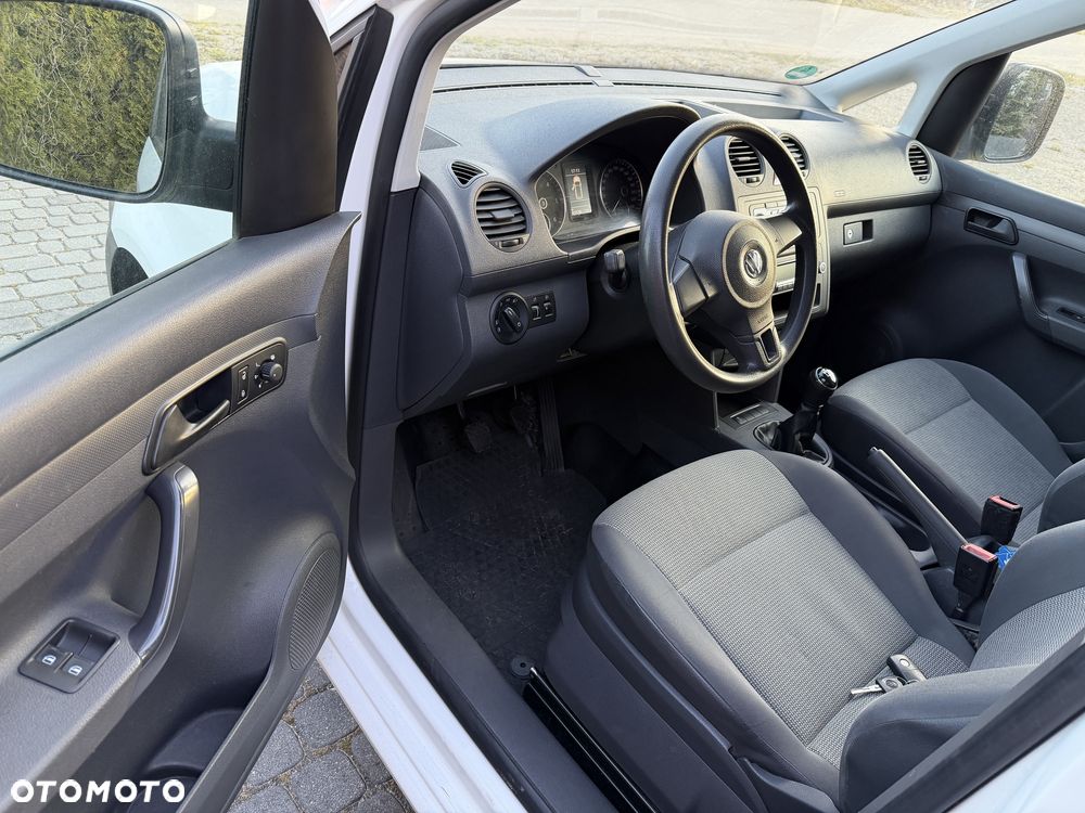 Volkswagen Caddy - 2