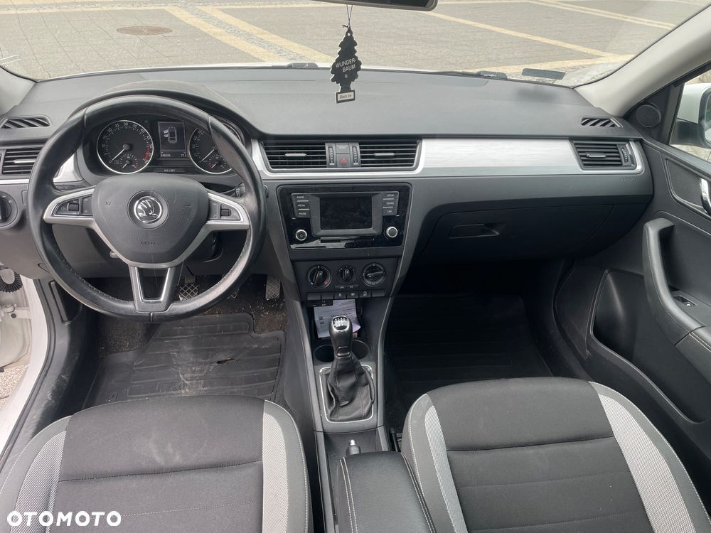 Skoda RAPID 1.6 TDI DPF Active - 13