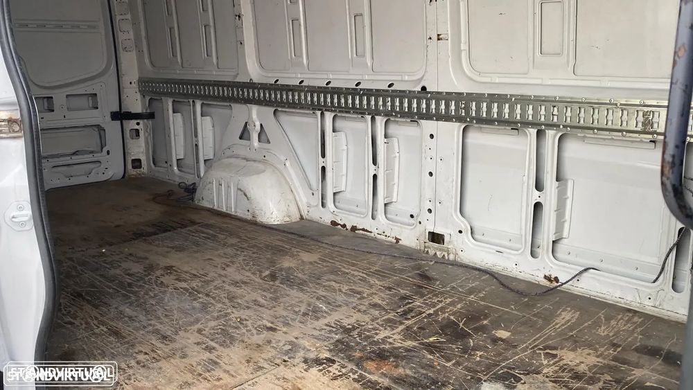 Mercedes-Benz Sprinter - 7