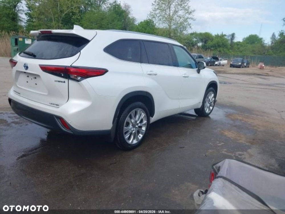 Toyota Highlander - 3