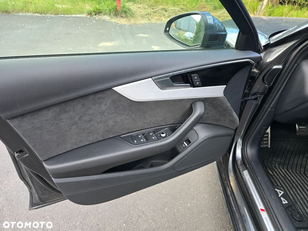 Audi A4 Avant 45 TFSI quattro S tronic S line - 14