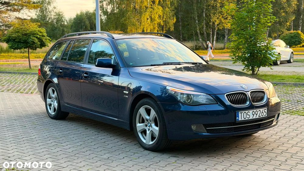 BMW Seria 5 525d - 1