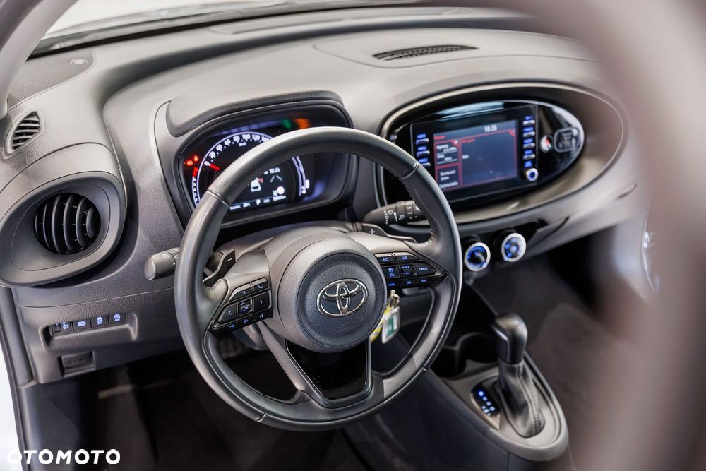 Toyota Aygo X - 32