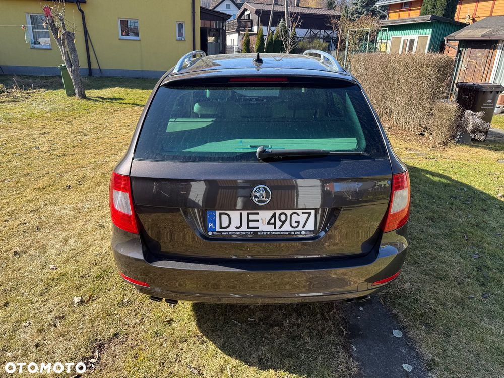 Skoda Superb 3.6 V6 4x4 DSG Ambition - 4